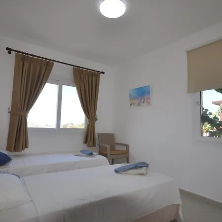 Villa Sleeps 5 With Pool And Air Con Gumusluk